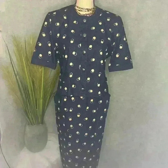 Leilian Blue Denim Skirt Suit Short Sleeve Circle Design Made in Japan Size 9 - Picture 1 of 15